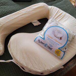 Cream Nursing Pillow with Organic Slipcover